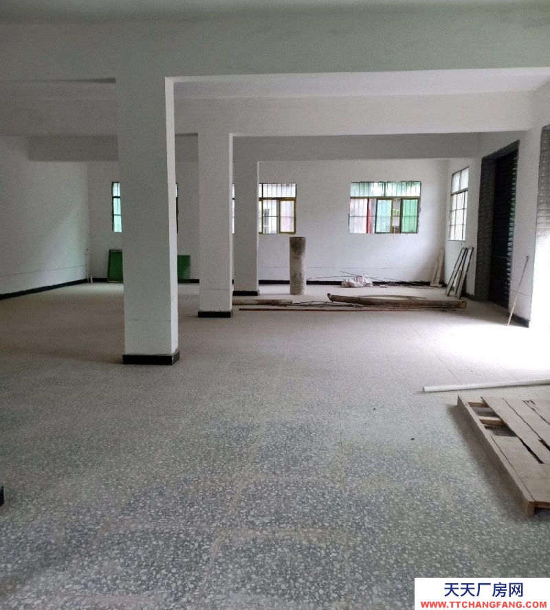 (出租)西安 長安區大兆鄉東曹村倉庫 600平米交通便利價格面議