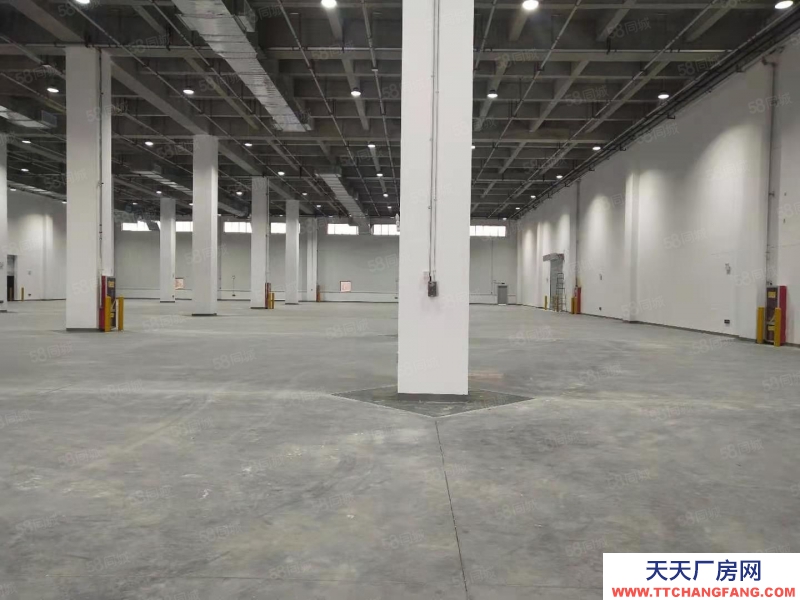 (出租) 西安灞橋國(guó)際港務(wù)區(qū) 市內(nèi)配送便利,藥品倉(cāng),食品倉(cāng)佳地