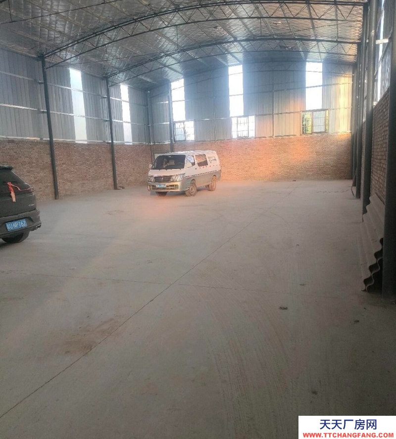 (出租)西安臨潼交通方便，水電齊全。