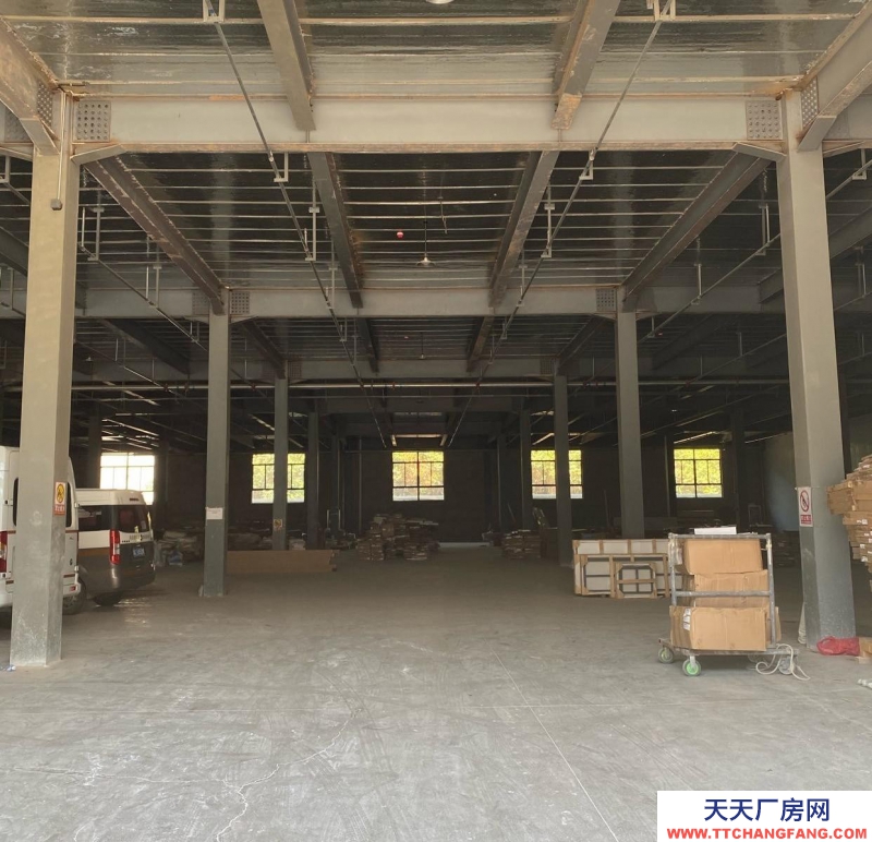 (出租) 西安藍田全新標(biāo)椎廠房，可自由分割，成熟工業(yè)區(qū)，配備齊全