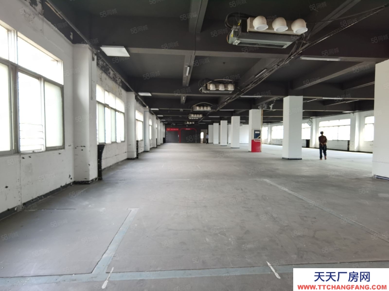 (出租) 西安雁塔高新區(qū),太白南路地鐵口,工業(yè)廠房,帶空調(diào),整層出租!