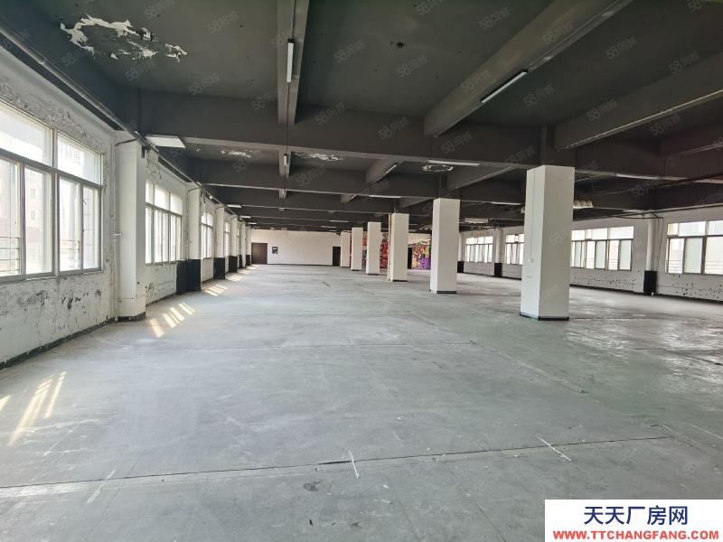 (出租) 西安雁塔高新區,太白南路地鐵口,工業廠房,帶空調,整層出租!