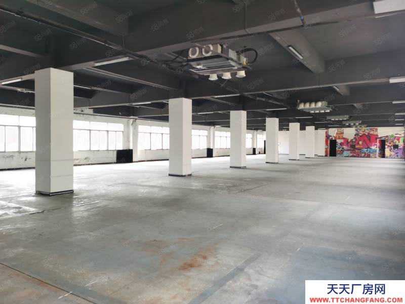 (出租) 西安雁塔高新區(qū),太白南路地鐵口,工業(yè)廠房,帶空調(diào),整層出租!