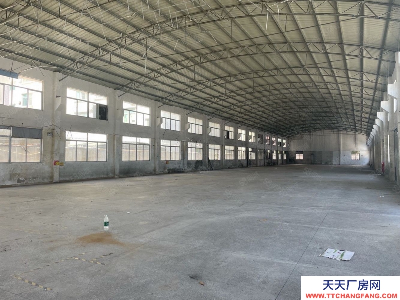 (出租) 中山三角單一層廠房帶航吊1100平招租 滴水9米 帶大空地