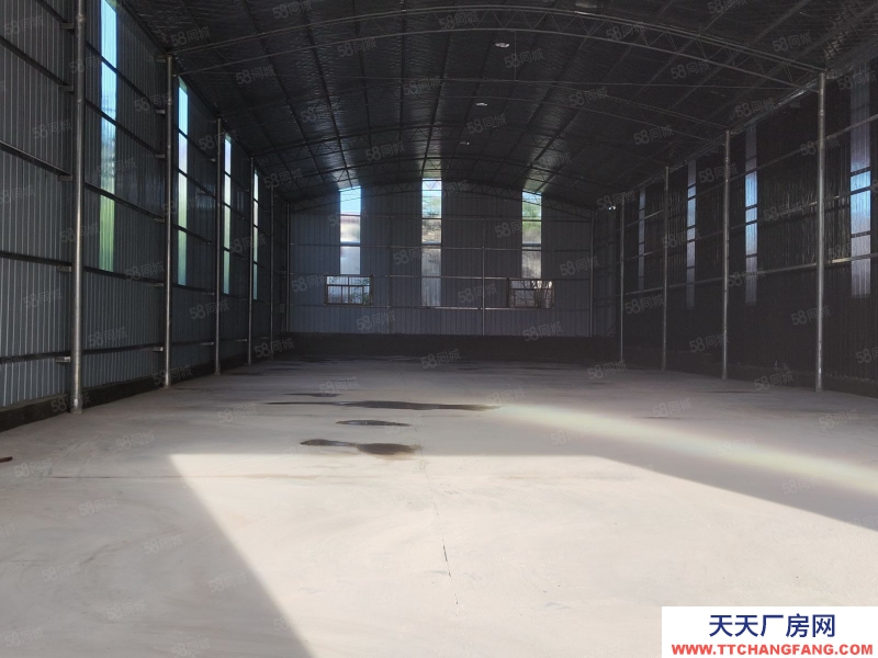 (出租)西安 灞橋工業(yè)園區(qū)豁口1600平標準廠房出租！