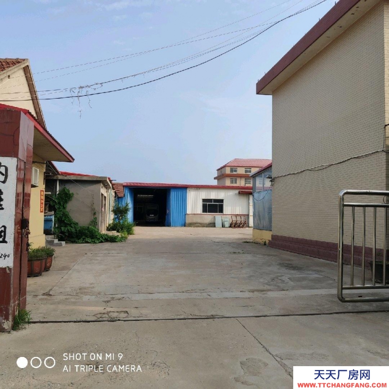 濰坊安丘婦幼保健南50米，安全方便，靠大路