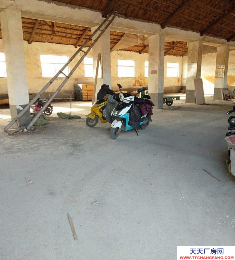 濰坊高密交通便利，水電齊全，臨近高速，適合小型車間倉庫