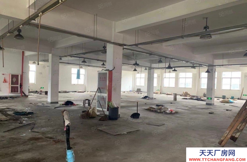 寧波鄞州(出租) 云龍工業區三樓900平 16元平 貨梯2噸 大車進出