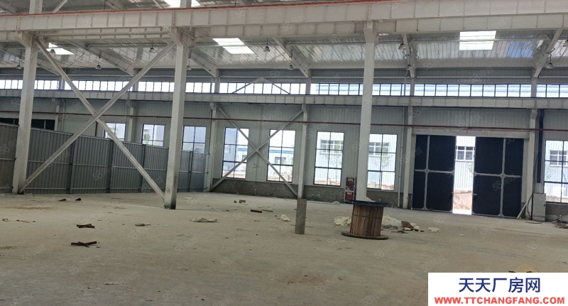 (出租)西安 高陵標準廠房，可進大車，可辦評?？偯娣e5600平米。