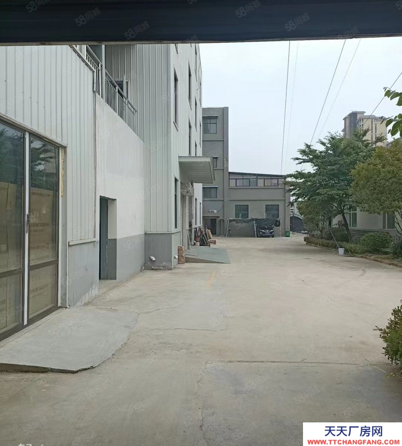 (出租) 西安藍田新港一路旁2600平獨院帶辦公住宿,變壓器,可分割