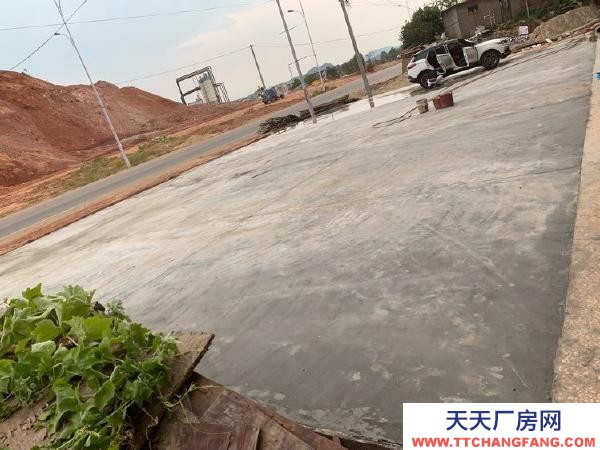 衡陽市衡山縣 空間大 地段好 南北通透 廠房 1350平米