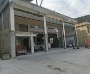 (出租)恩施利川 前面三間后面四間的門面,共350平,交通方便