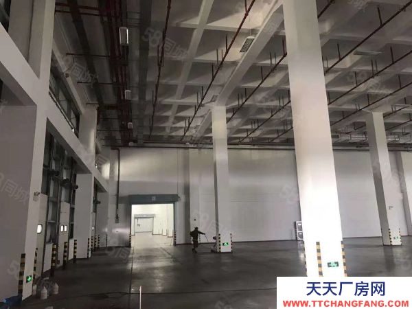 無錫惠山前洲惠澄大道附近30000平方雙邊平臺高標倉庫出租