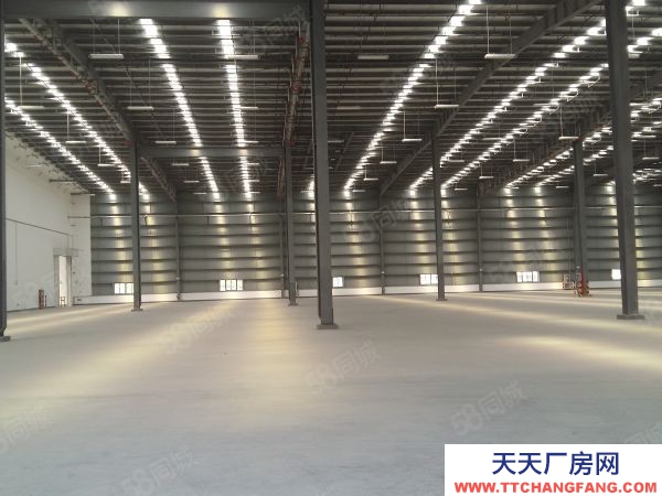 無錫惠山堰橋中惠大道10000平方高標(biāo)平臺(tái)倉庫出租