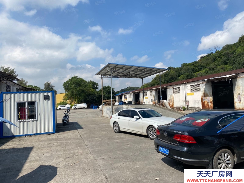 (出租) 中山市阜沙鎮(zhèn)新出單一層廠房出租面積900平門(mén)口空大停車(chē)方便。