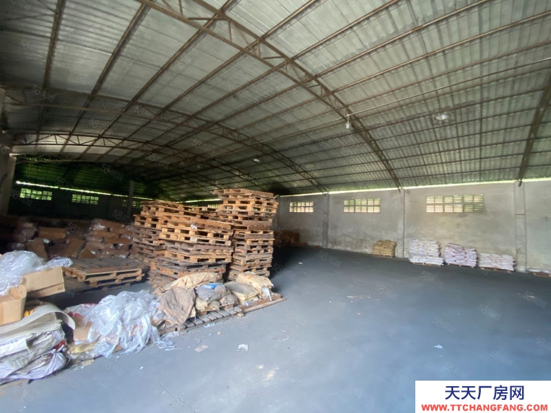 (出租) 中山市阜沙鎮新出單一層廠房出租面積900平門口空大停車方便。