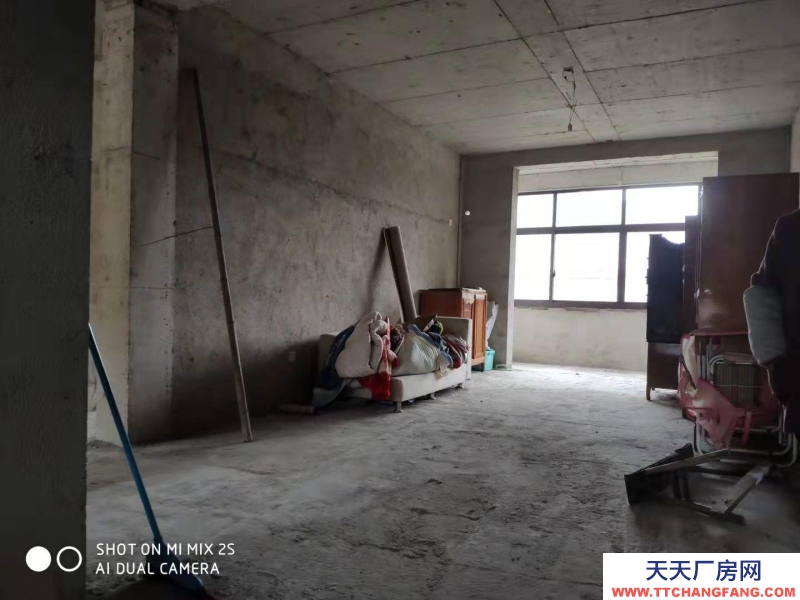 寧波寧海(出租) 位于前童鎮(zhèn)嶺根村 過了隧道就到寧海 大車可直到門口