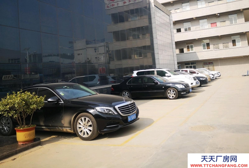 (出售) 西安藍田現成工業廠房，有辦公區，展廳，宿舍樓