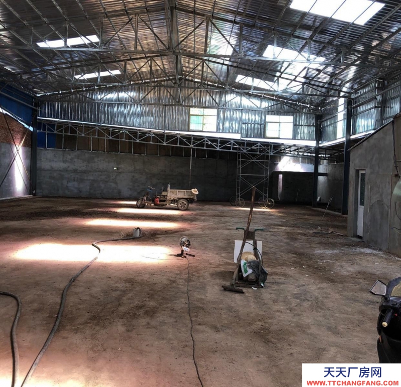 (出租) 咸陽秦都房屋高7米,寬20米、南北長48米、水泥全部硬化、光線好。