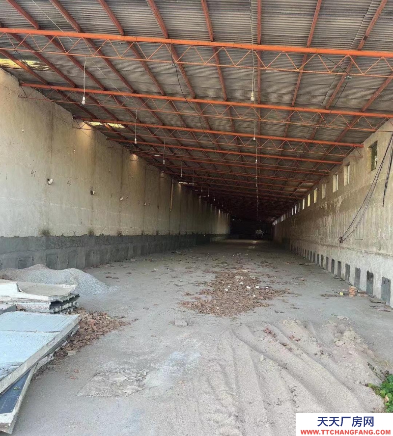 (出租) 咸陽興平庫房出租 庫房2000平方 共兩個“等你來約”