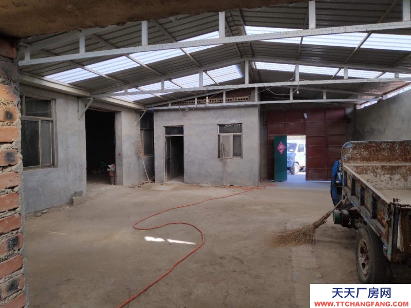 濟寧嘉祥出租嘉祥城區建設南路（嘉祥港南）獨門獨院倉庫廠房（急租）