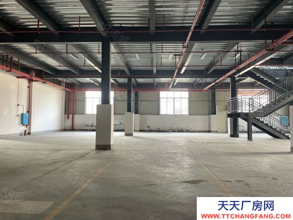 湘潭市岳塘區(qū),滬昆高速旁倉(cāng)庫(kù)可按需起租,丙類消防