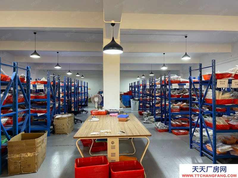 寧波慈溪(出租) 宗漢保利旁415平方倉庫，簡裝有隔斷，適合倉辦一體，特惠出租