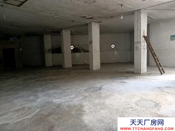 湘潭市雨湖區(qū) 地處義烏小商品市場附近，交通便利，三通一達！有配套住房、廚房