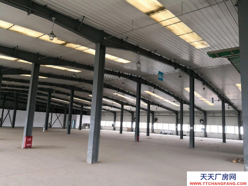 (出租) 咸陽楊凌我司二樓庫房整體出租，面積3000個平方，帶升降平臺。