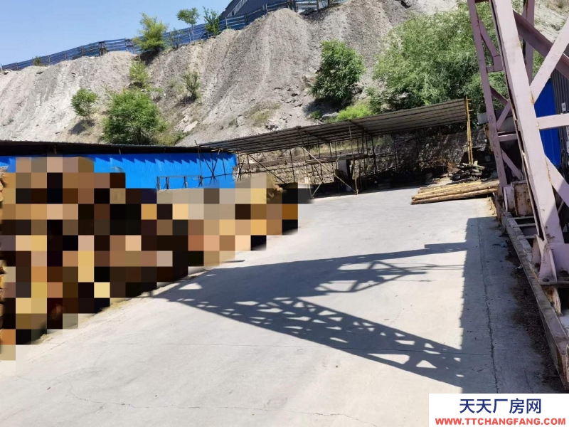 (出租) 硬化地，地理位置優(yōu)越