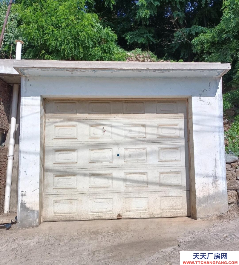 地理位置優越，可加工，可儲存，有水有三項電價格便宜。