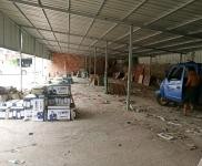 (出租) 咸寧嘉魚新人民醫(yī)院對面?zhèn)}庫廠房出租