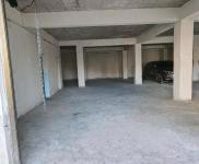 (出租) 大小車輛自由出入，水電都方便