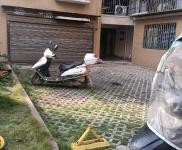 (出售) 鄂州可通水通電，庫前有20個平方的專屬空地，可停2輛車左右