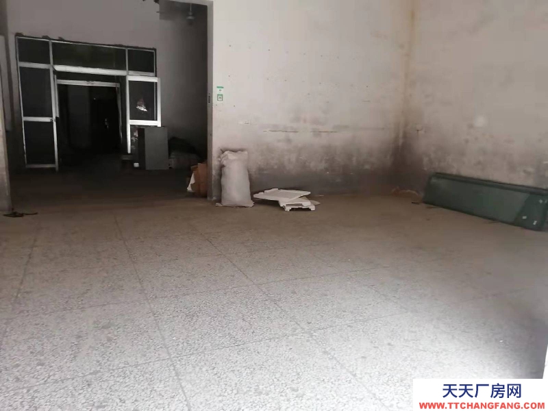 (出租) 渭南富平富昌路童樂(lè)幼兒園附近出租自家獨(dú)院！可做倉(cāng)庫(kù)！價(jià)格面議 ：