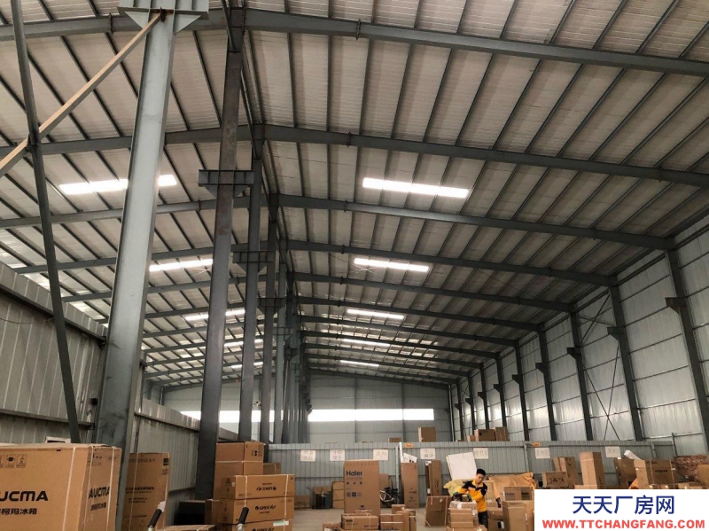 (出租) 寶雞渭濱 位于高新二路高速路口旁邊，交通方便，水電齊全，有獨立辦公室