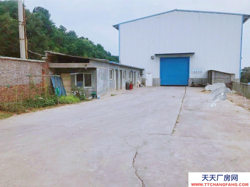 (出租) 寶雞金臺十噸航吊2個!獨門獨院 交通便利!院內(nèi)有辦公室可出租!