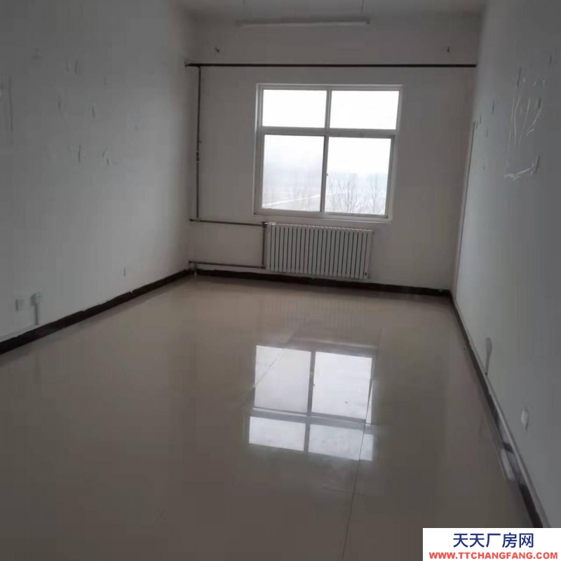 (出租) 寶雞陳倉虢鎮(zhèn)瑞馳物流院內(nèi)維修車間、大小庫房、辦公用房