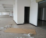 (出租) 隨州曾都區(qū)國際汽配城三樓出租可以分割有電梯地板磚大白墻