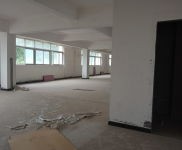 (出租) 隨州曾都區(qū)國際汽配城三樓出租可以分割有電梯地板磚大白墻