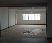 (出租)隨州 曾都區(qū)國(guó)際汽配城三樓出租可以分割有電梯地板磚大白墻
