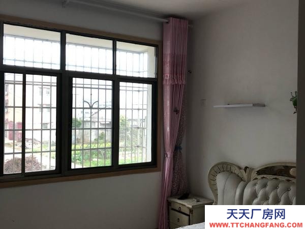 湘潭市湘潭縣  易俗河 江聲附近 倉庫 300平米 可單層出租適合陪讀