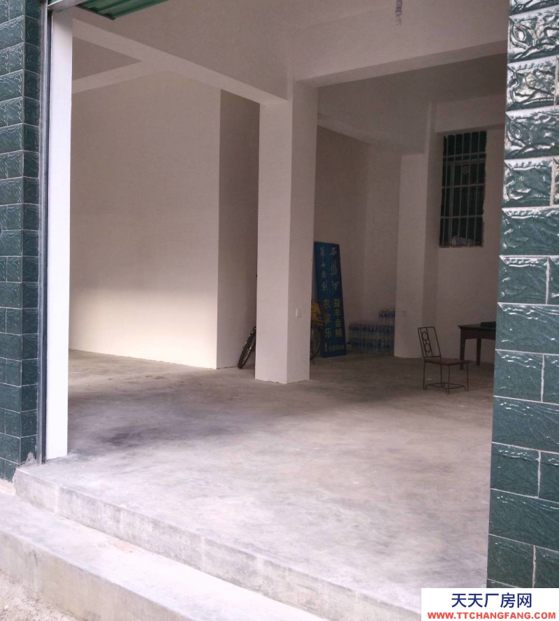 (出租) 漢中城固兩間空房出租，可用庫房。