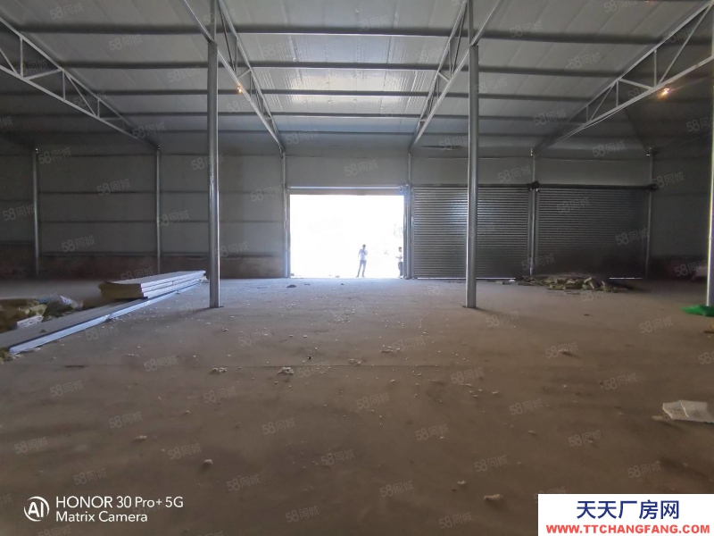 (出租) 蘭州城關(guān) 大沙坪附近1800平大庫房出租 可分割,進(jìn)車方便