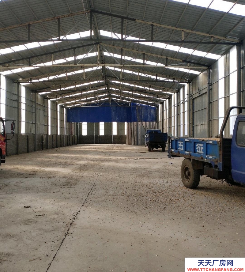 (出租)蘭州七里河 水泥墻面，彩鋼頂面，12面寬，5米高。院子彩鋼棚頂