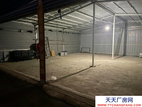 邵陽市大祥區(qū)小倉庫，鋼架棚。層高3米，