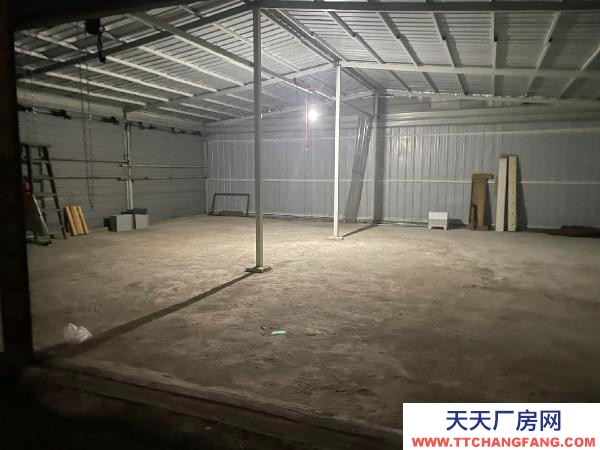 邵陽市大祥區(qū)小倉庫，鋼架棚。層高3米，