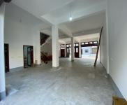 (出租) 潛江潤基建材城后，大橋社區(qū)馬路邊邊