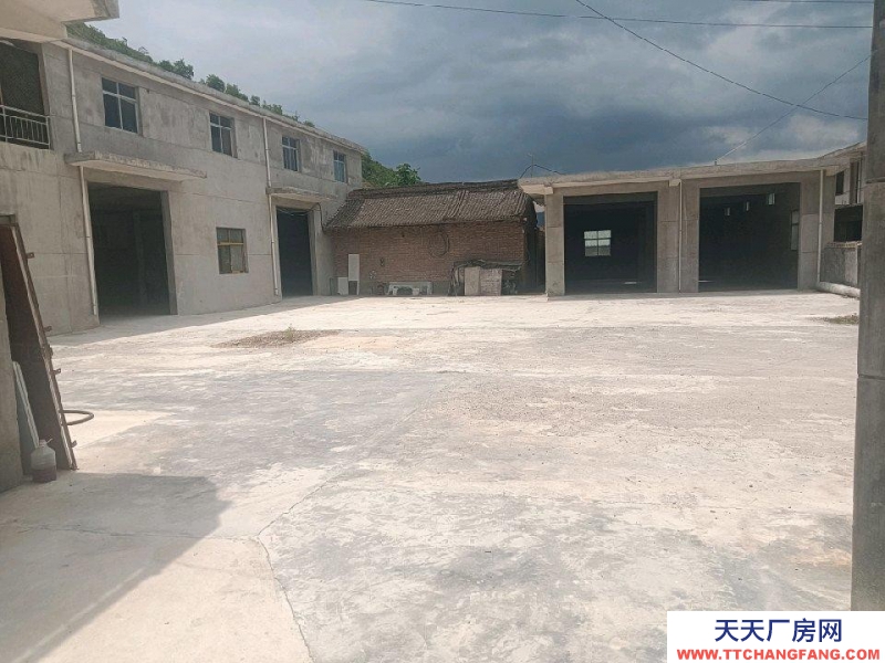 (出租)天水秦城 交通便利，隨時使用，水電齊全，用做生產(chǎn)或儲存.