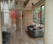 (出租) 徐匯稀有丨帶花園 陽臺丨上下水丨寵物寄養丨辦公 小加工 商業性質